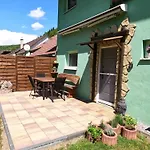 Apartament Zeleny Dom Pri Potoku *
