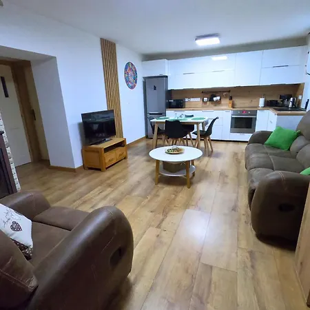 Apartment Zeleny Dom Pri Potoku