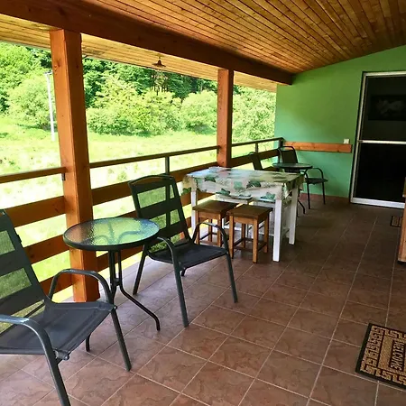 Apartament Zeleny Dom Pri Potoku