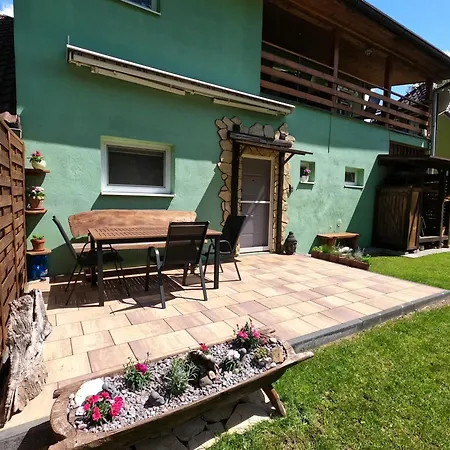 Apartament Zeleny Dom Pri Potoku *