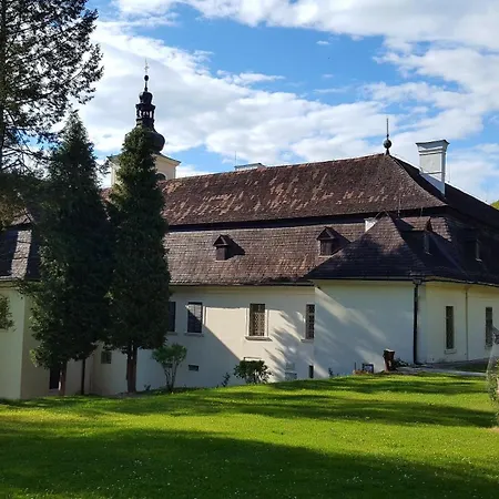 Zeleny Dom Pri Potoku Apartament