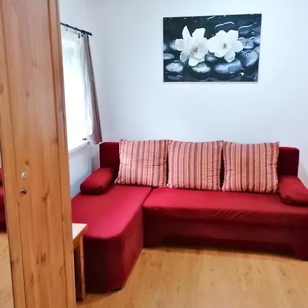 Zeleny Dom Pri Potoku Sklené Teplice